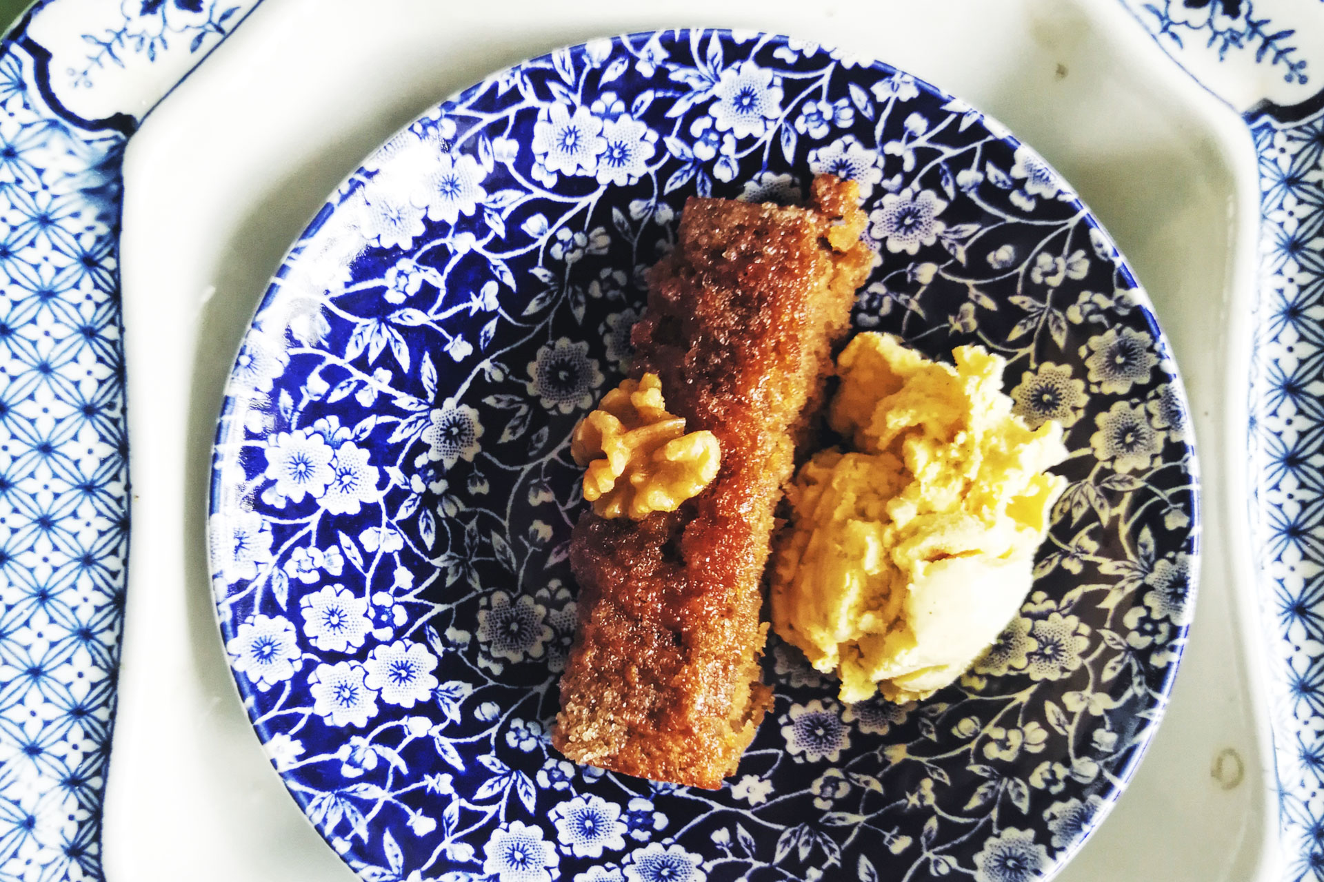 Recipe: Sticky Toffee Coffee & Walnut Cake